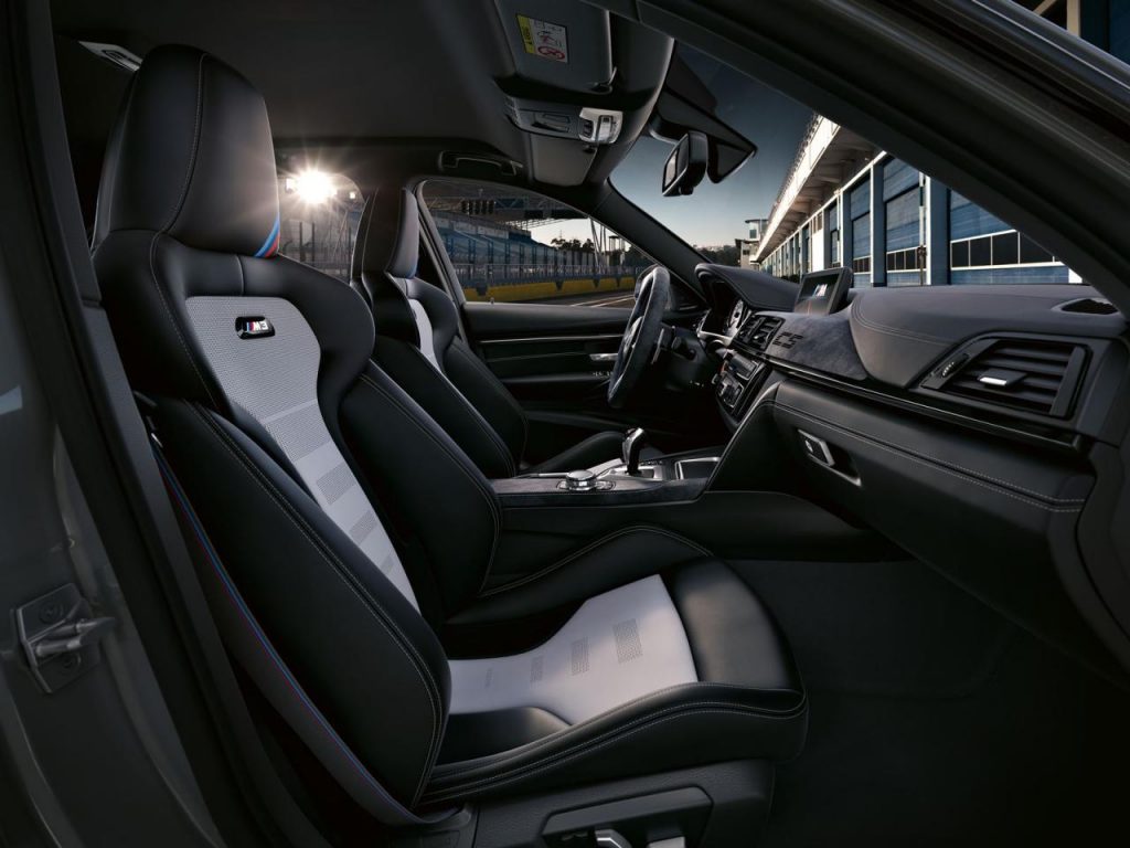 hd-bmw_m3_cs_exclusivement_limite_1-13