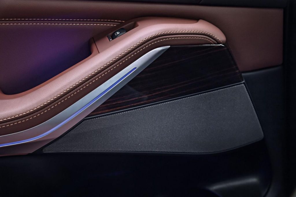 hd-bmw_x5_changement_dans_la_continuit_1-3