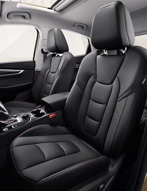 hd-borgward_a_dvoil_les_bx6_et_bxi7_1-4