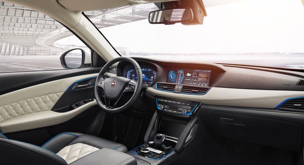 hd-borgward_a_dvoil_les_bx6_et_bxi7_2-1