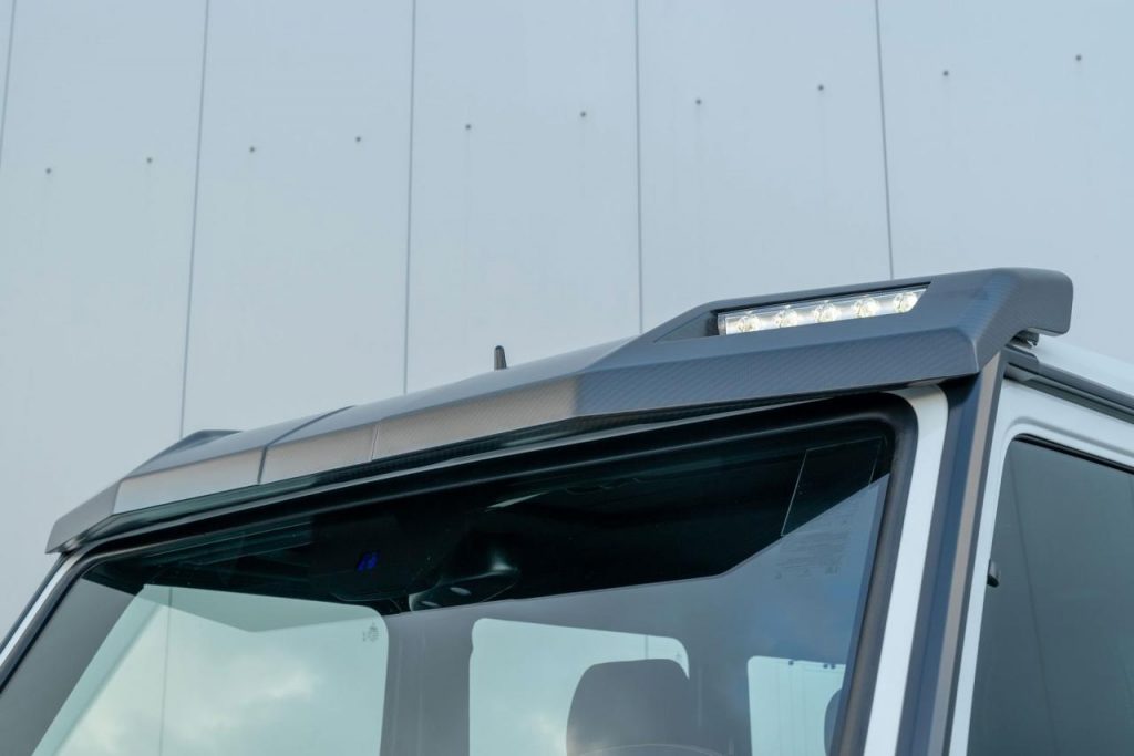 hd-brabus_700_4x4_700_chevaux_haut_perchs_1-7