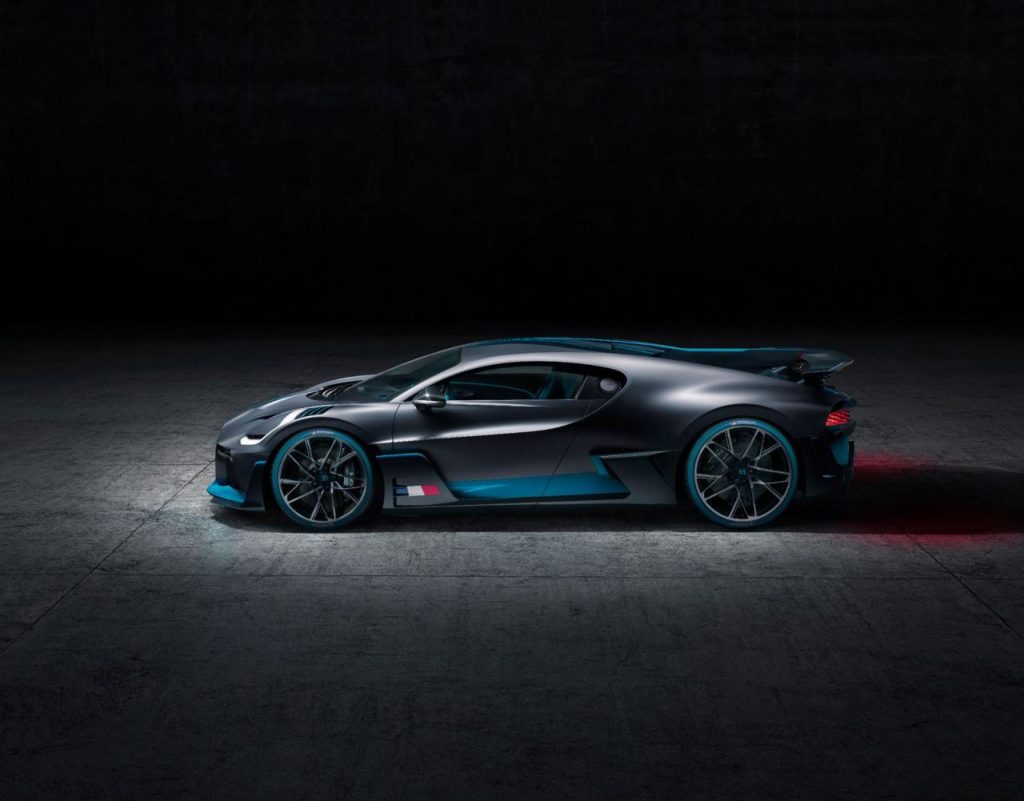 hd-bugatti_divo_la_chiron_s_assche_et_devient_diva_1-4