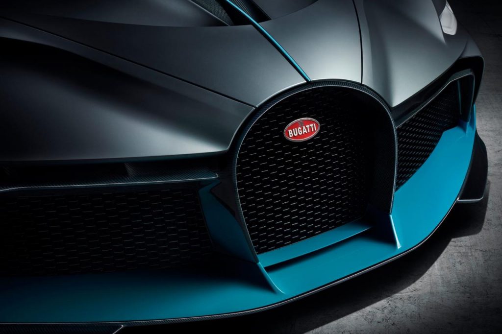 hd-bugatti_divo_la_chiron_s_assche_et_devient_diva_1-8
