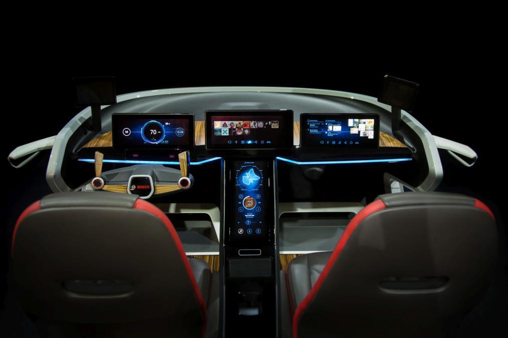 hd-ces_2017_concept_car_bosch_1-2