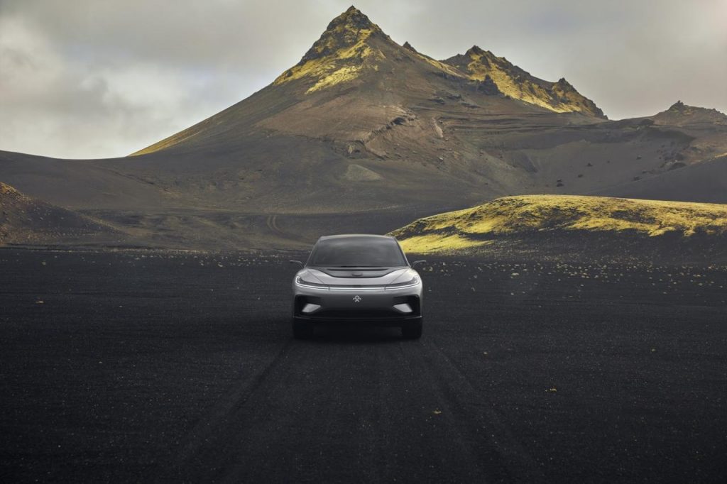 hd-ces_2017_faraday_future_ff91_1-11