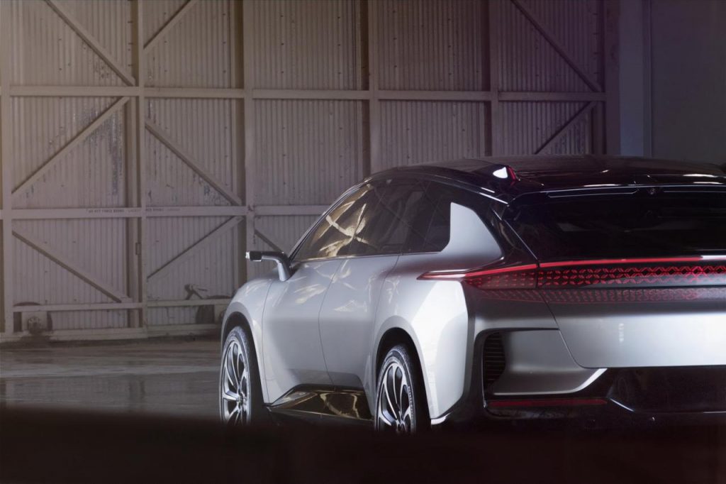 hd-ces_2017_faraday_future_ff91_1-30