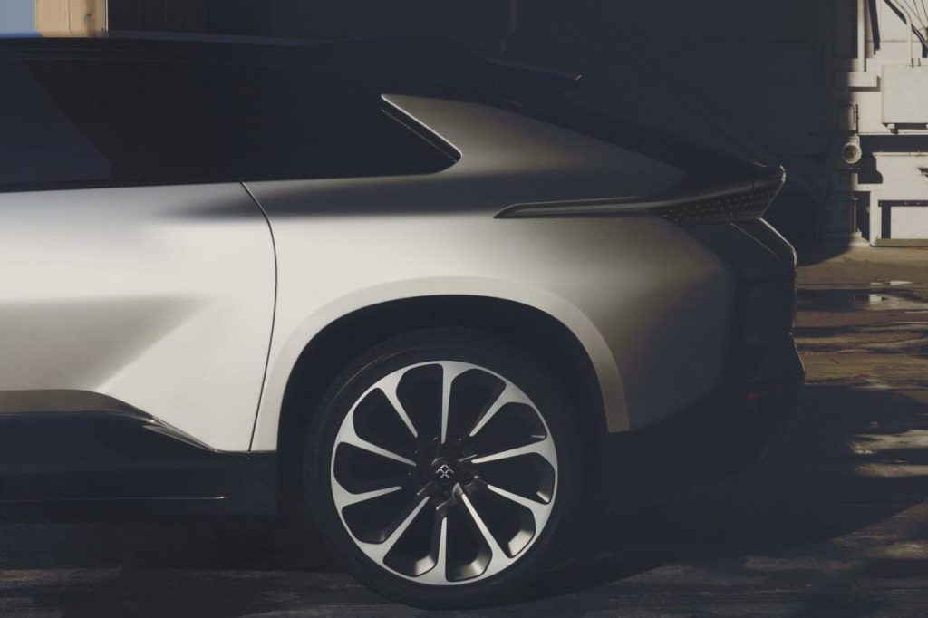hd-ces_2017_faraday_future_ff91_1-36