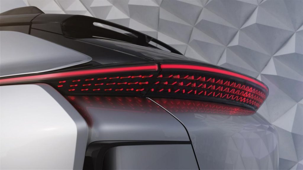hd-ces_2017_faraday_future_ff91_1-7