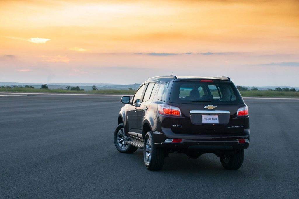 hd-chevrolet_trailblazer_plus_srieux_1-10