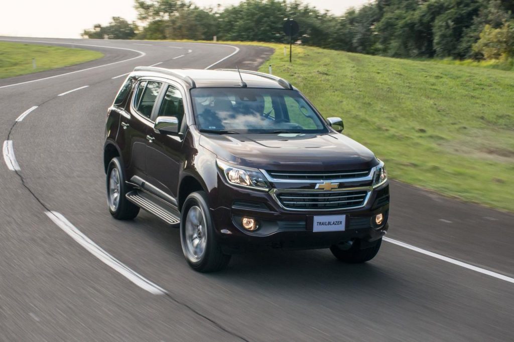 hd-chevrolet_trailblazer_plus_srieux_1-16