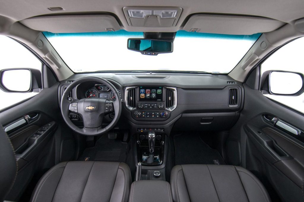 hd-chevrolet_trailblazer_plus_srieux_1-6