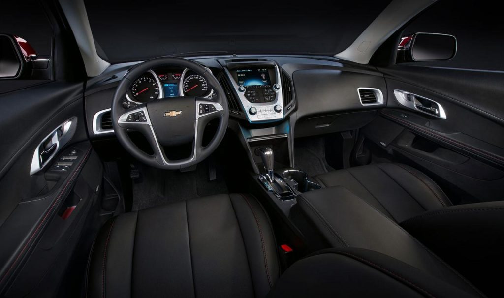 hd-chicago_2015_chevrolet_equinox_1