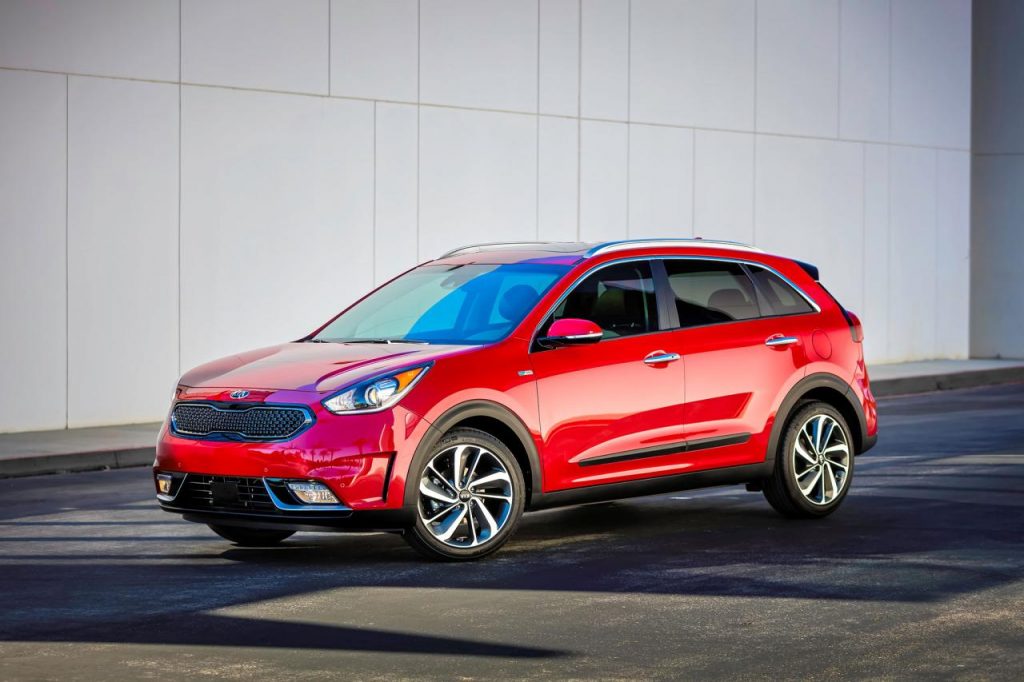 hd-chicago_2016_kia_niro_1-48