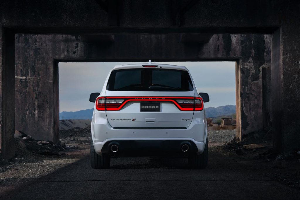 hd-chicago_2017_dodge_durango_srt_1-35