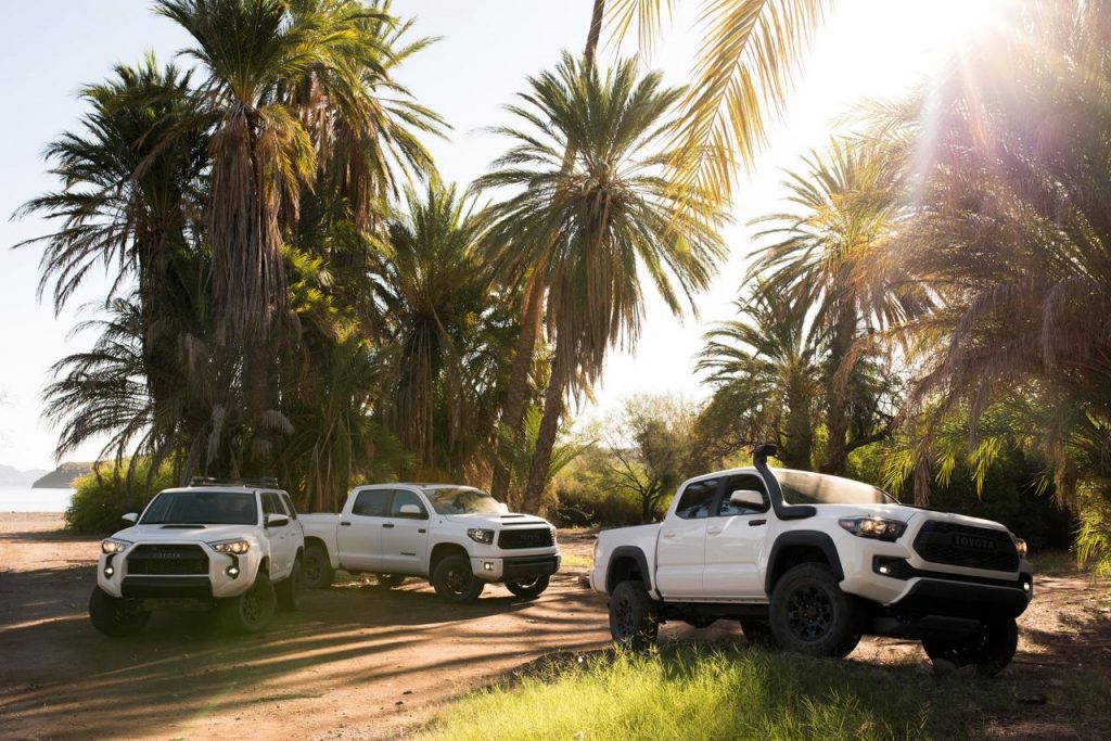 hd-chicago_2018_toyota_tacoma_tundra_et_4runner_trd_pro_1