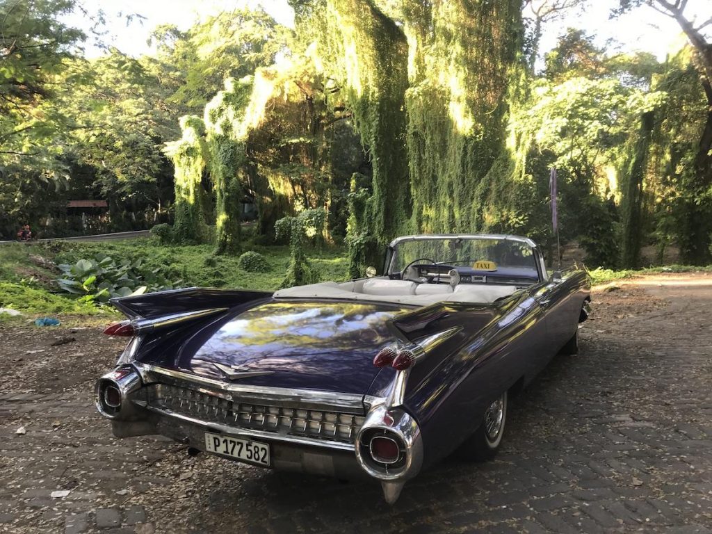 hd-cuba_en_cadillac_eldorado_1-3