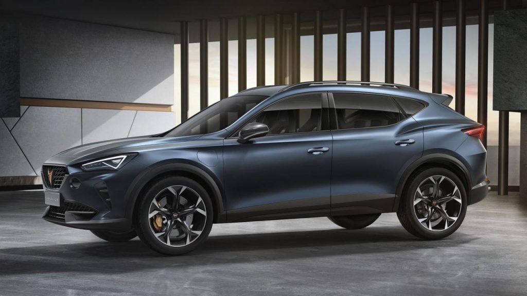 hd-cupra_formentor_hybride_sportif_1-14