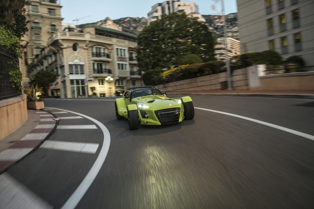 hd-donkervoort_dvoile_la_d8_gto_rs_1-2