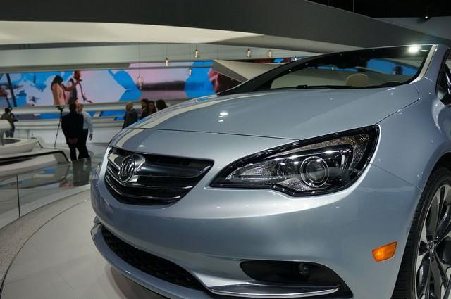 hd-dtroit_2015_live_buick_cascada_1-1