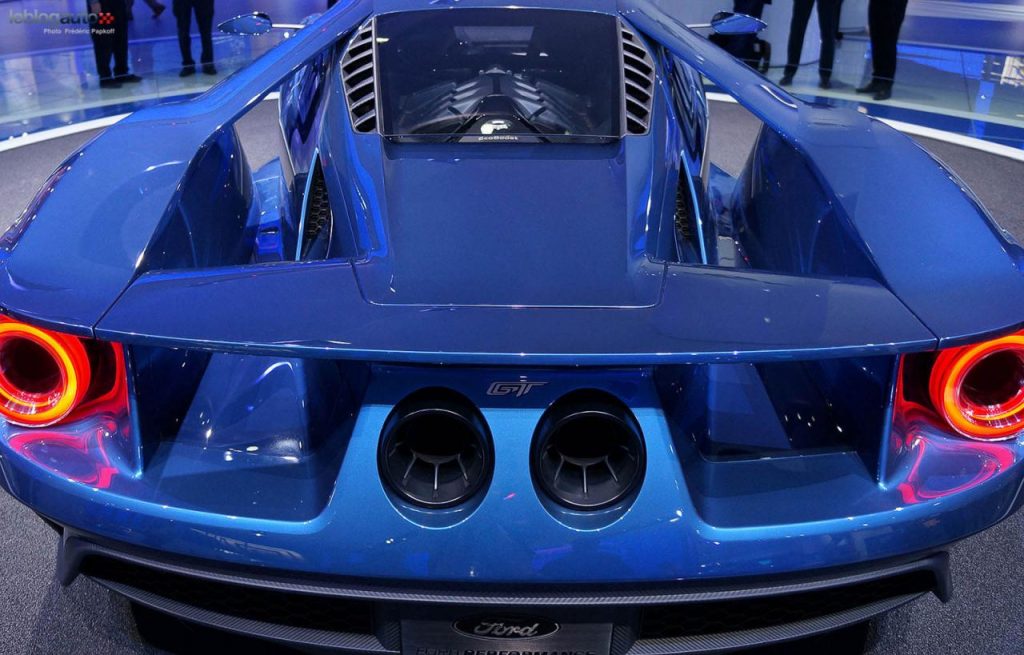 hd-dtroit_2015_live_ford_gt_2-10