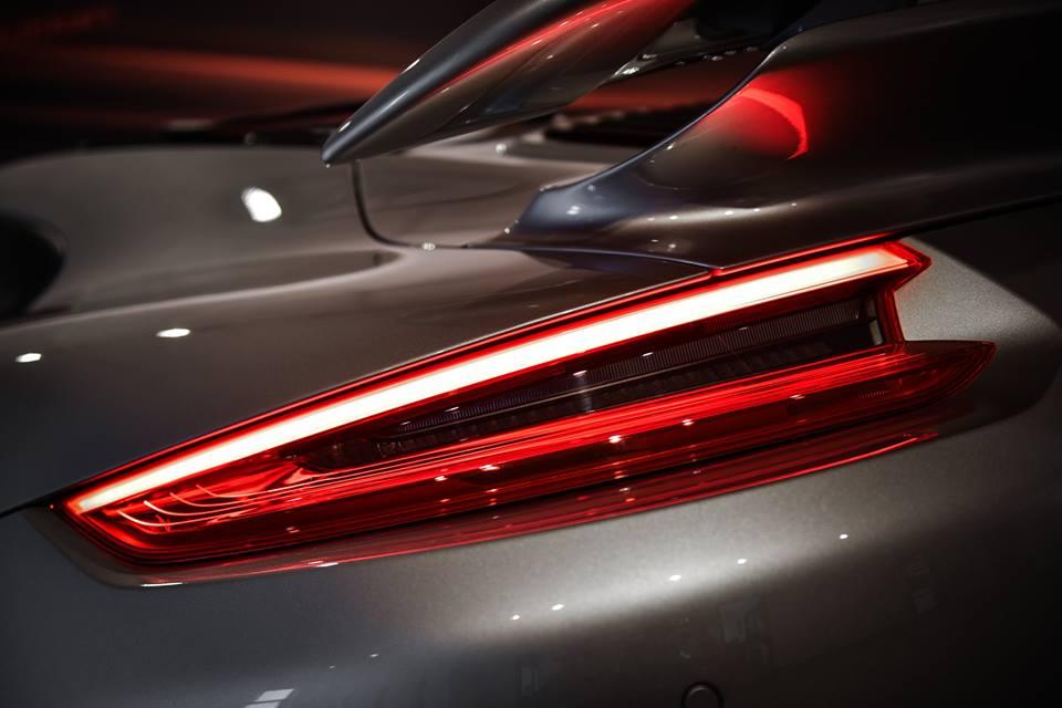 hd-edo_competition_et_la_porsche_911_1-3