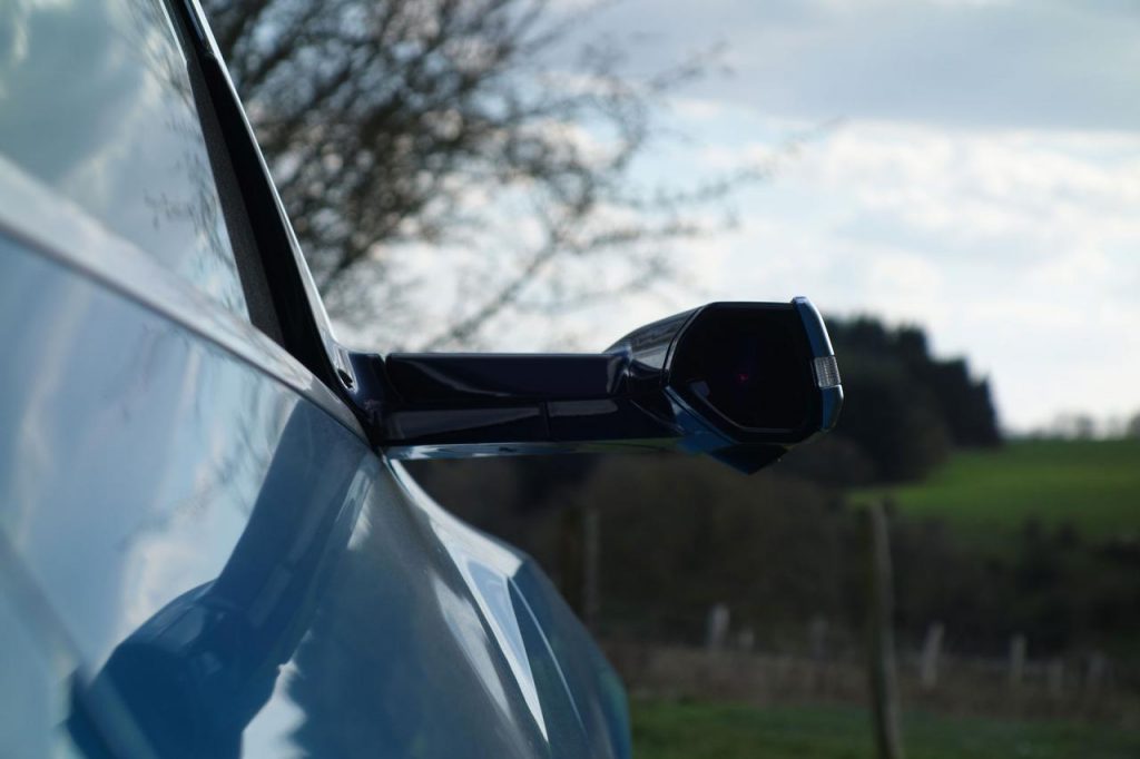 hd-essai_audi_e_tron_lourde_technologie_1-12