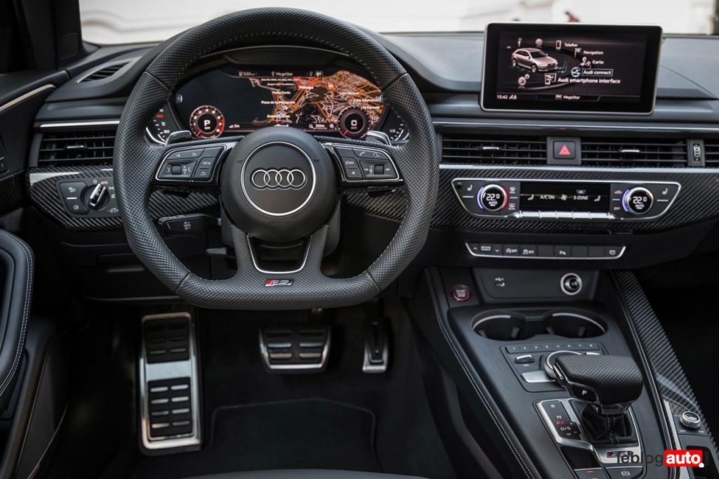 hd-essai_audi_rs4_avant_2018_2-11