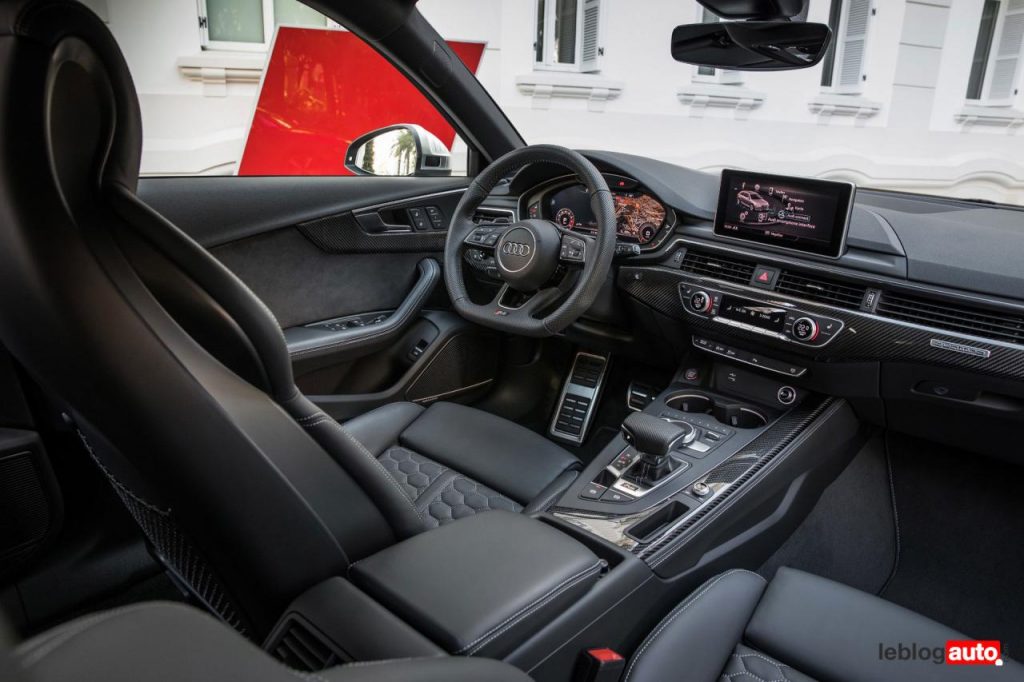 hd-essai_audi_rs4_avant_2018_2-12