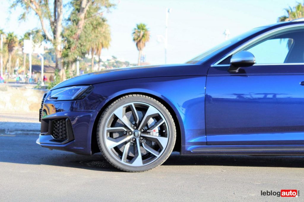 hd-essai_audi_rs4_avant_2018_2-38