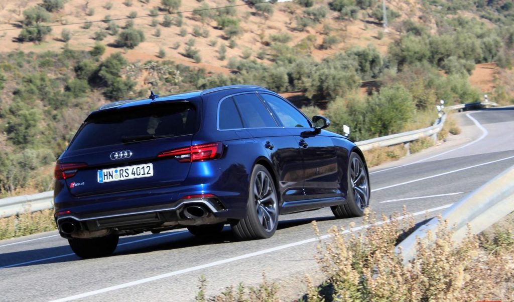 hd-essai_audi_rs4_avant_2018_2-46