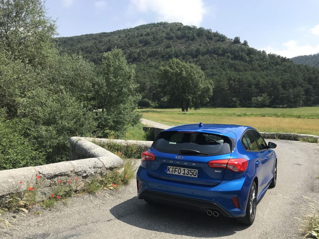 hd-essai_ford_focus_15_ecoboost_182_ch_1-15