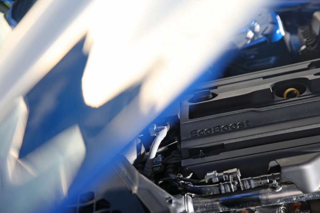 hd-essai_ford_mustang_ecoboost_la_bonne_surprise_1