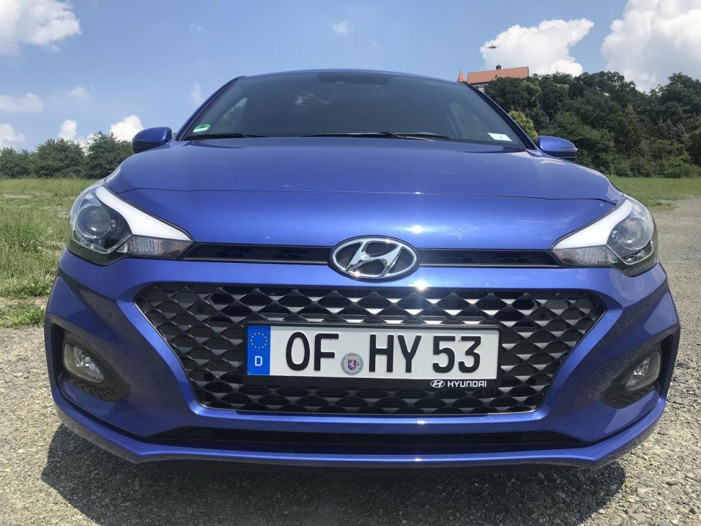 hd-essai_hyundai_i20_restyle_1-20