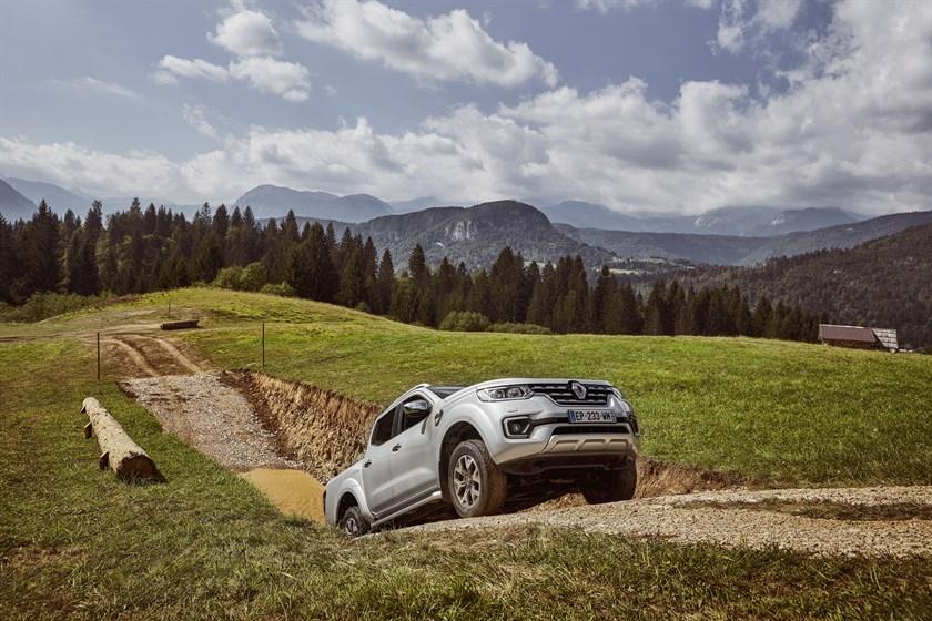 hd-essai_renault_alaskan_dci_190_ch_vido_1-12