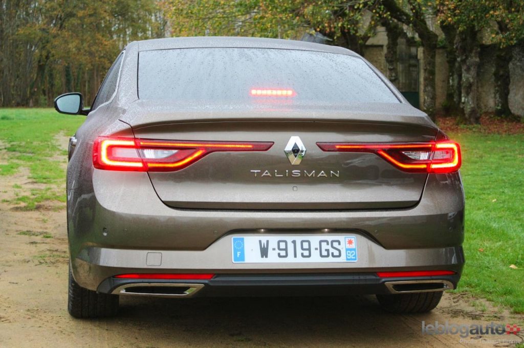 hd-essai_renault_talisman_tce_200_edc_facel_vega_moderne_2-2