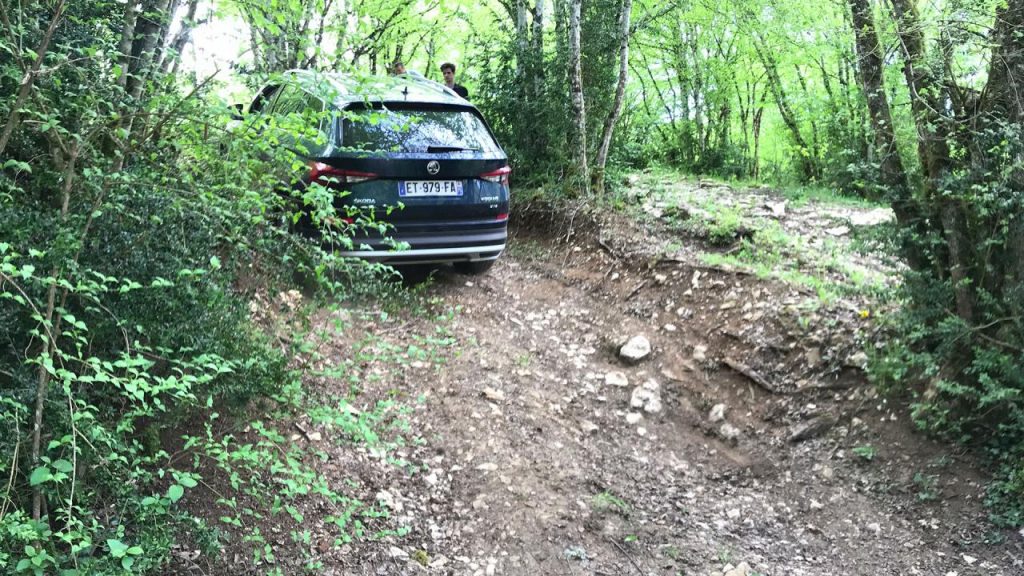 hd-essai_skoda_kodiaq_scout_4x4_1-23