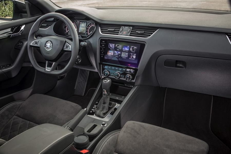 hd-essai_skoda_octavia_rs_245_vido_1-5