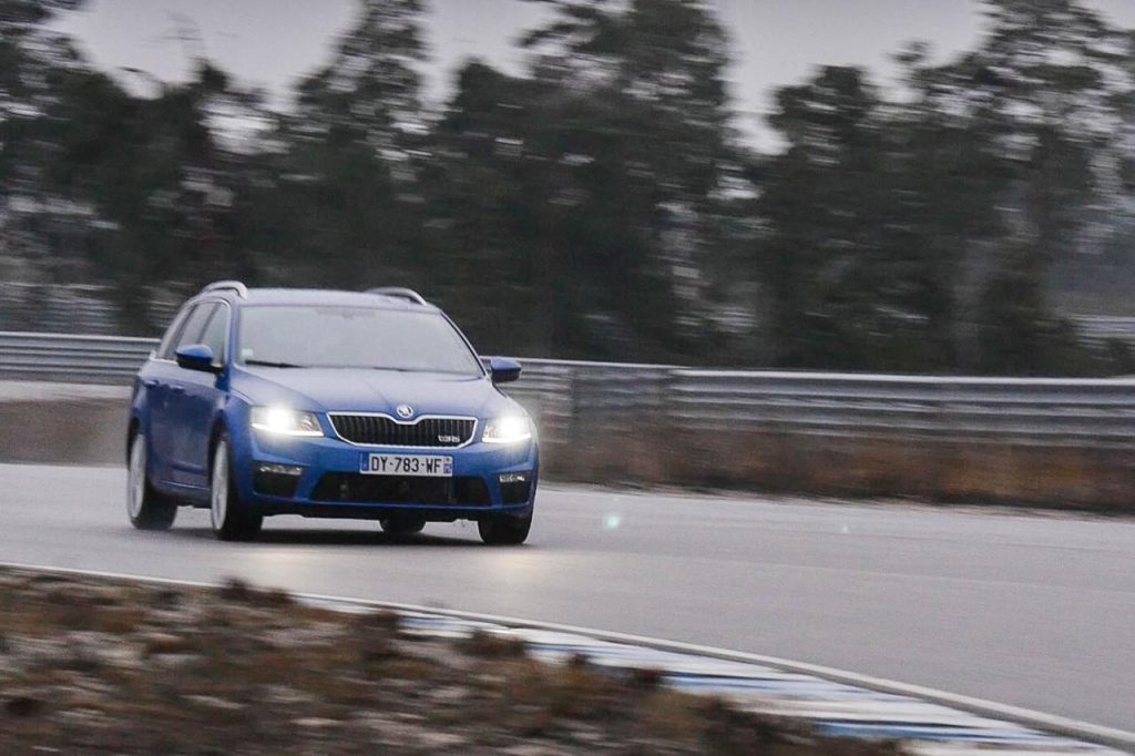 hd-essai_skoda_octavia_rs_4x4_tdi_184_ch_1-4