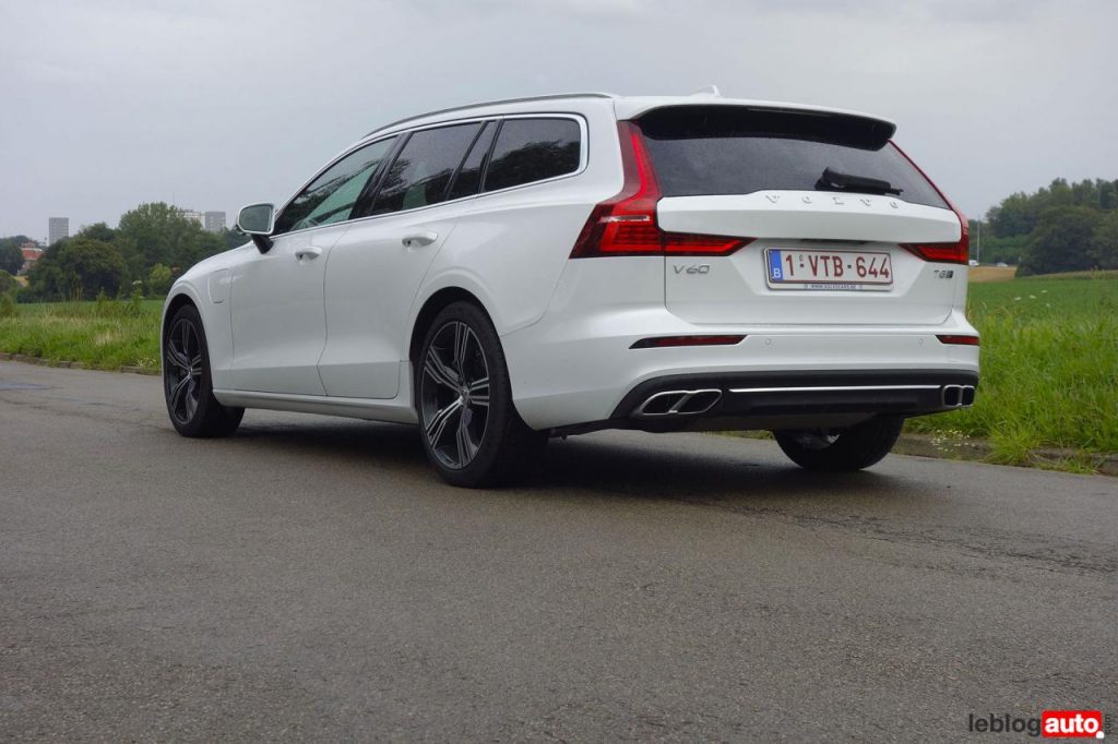 hd-essai_volvo_v60_t8_ecolo_de_course_1-10