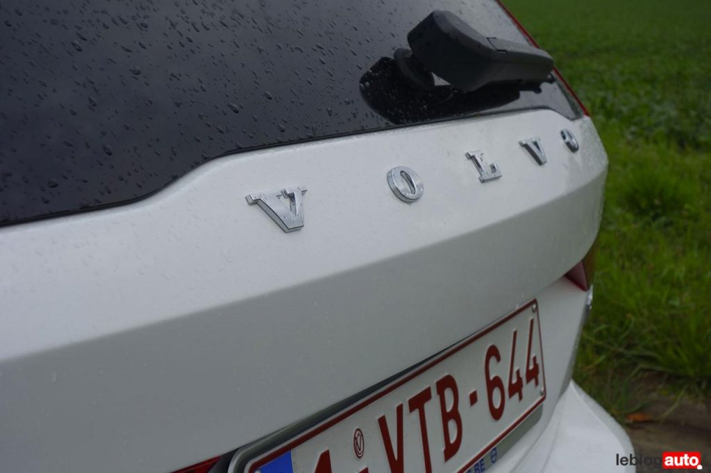 hd-essai_volvo_v60_t8_ecolo_de_course_1-16