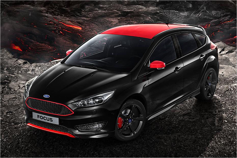 hd-essen_2015_ford_focus_sport_1-4