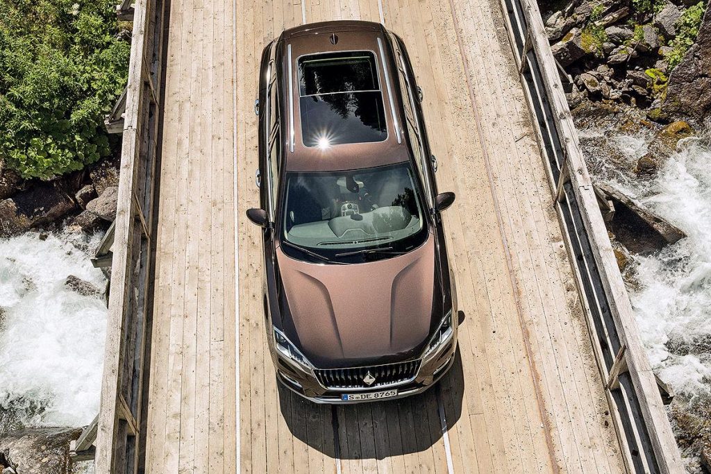 hd-francfort_2015_borgward_bx7_1-3