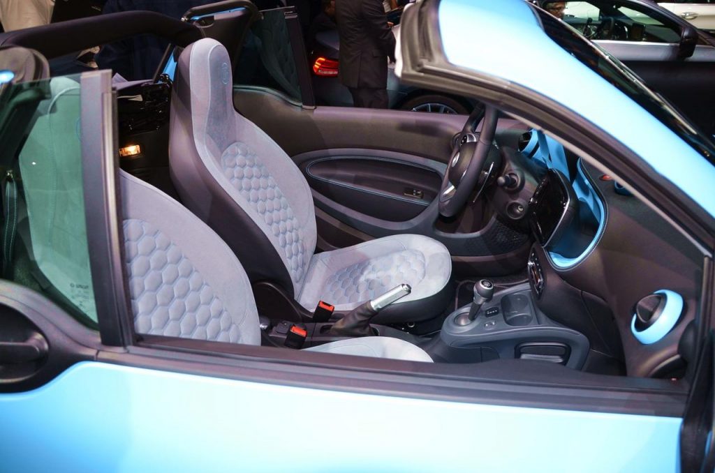 hd-francfort_2015_live_smart_fortwo_cabrio_1-5