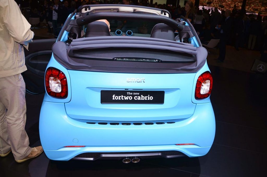 hd-francfort_2015_live_smart_fortwo_cabrio_1-8
