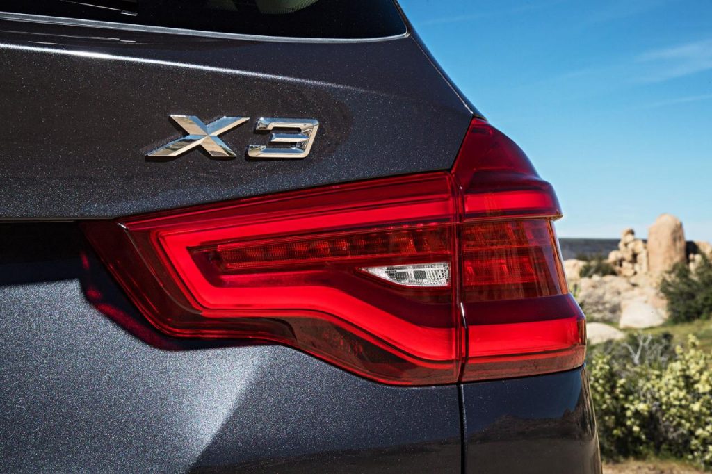 hd-francfort_2017_bmw_x3_1-10