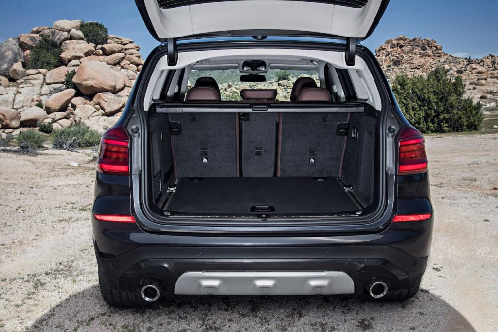 hd-francfort_2017_bmw_x3_1-2