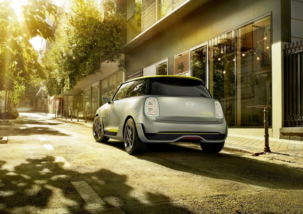 hd-francfort_2017_mini_electric_concept_1-17