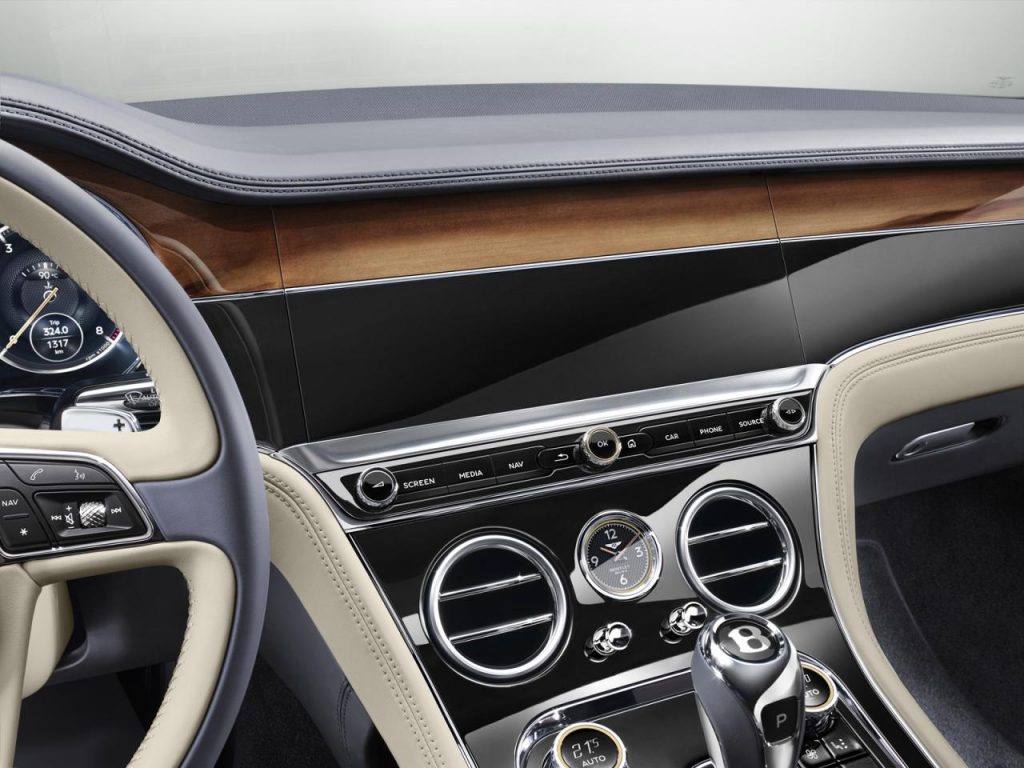 hd-francfort_2017_nouvelle_bentley_continental_gt_1-19