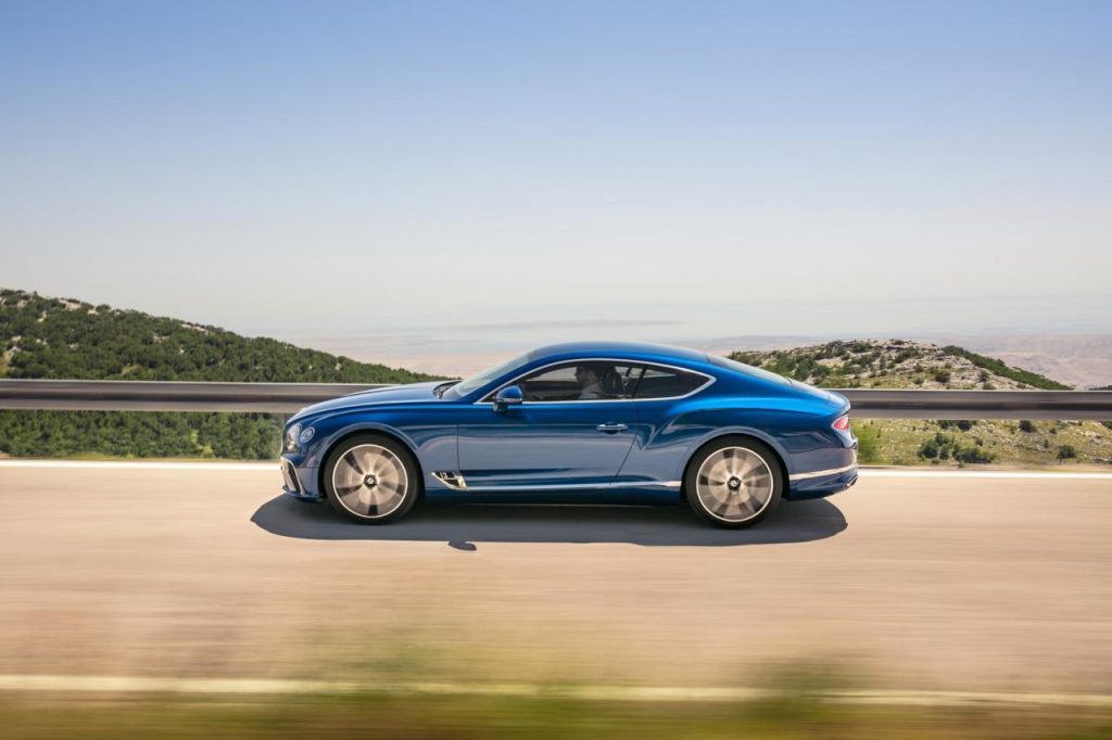 hd-francfort_2017_nouvelle_bentley_continental_gt_1-7