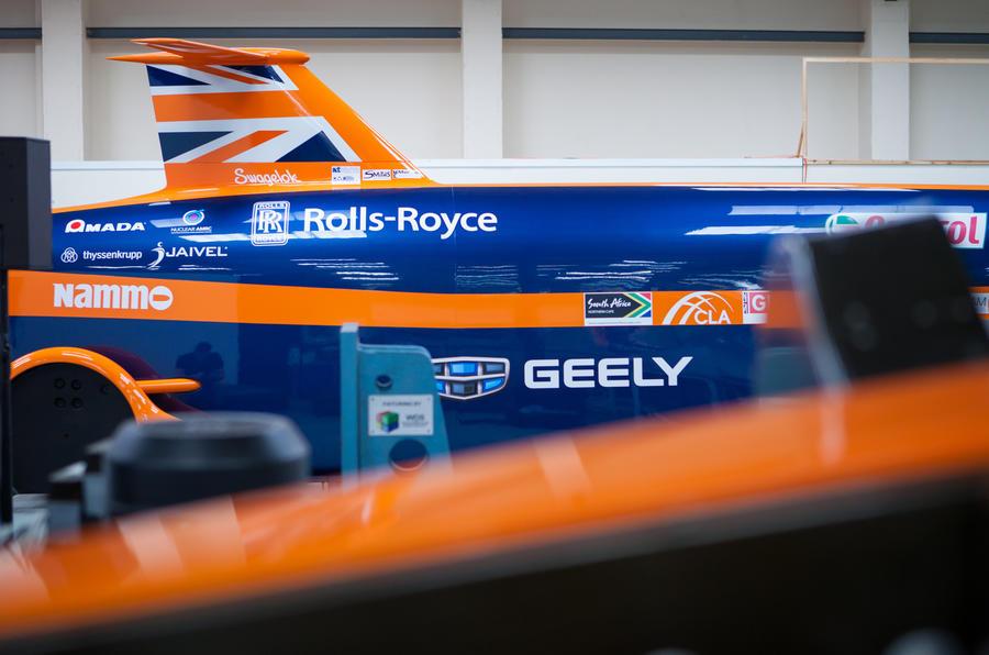 hd-geely_devient_partenaire_de_bloodhound_ssc_1-2